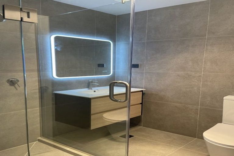 Photo of property in 5/9 Kamaka Road, Mangere Bridge, Auckland, 2022