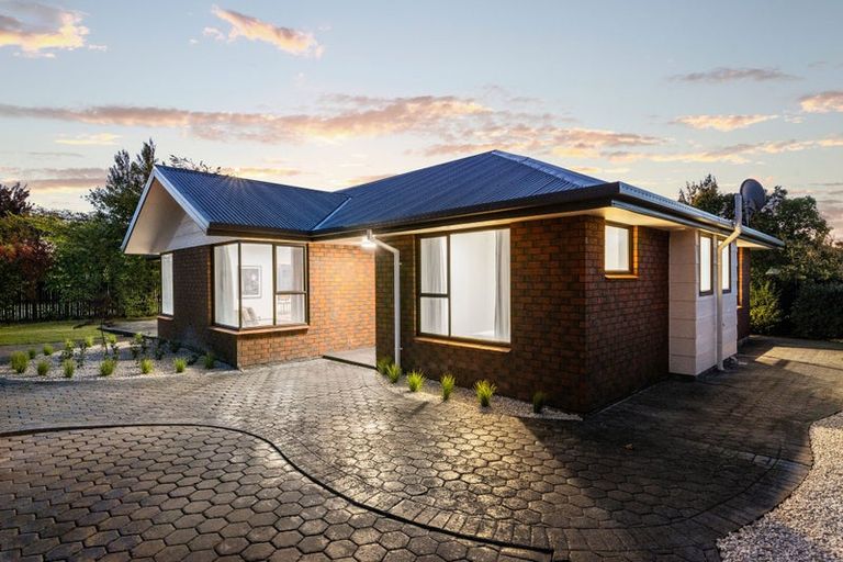 Photo of property in 294 Sawyers Arms Road, Bishopdale, Christchurch, 8053