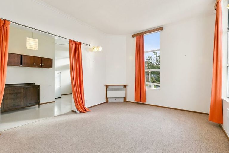 Photo of property in 34 Upland Road, Kelburn, Wellington, 6012