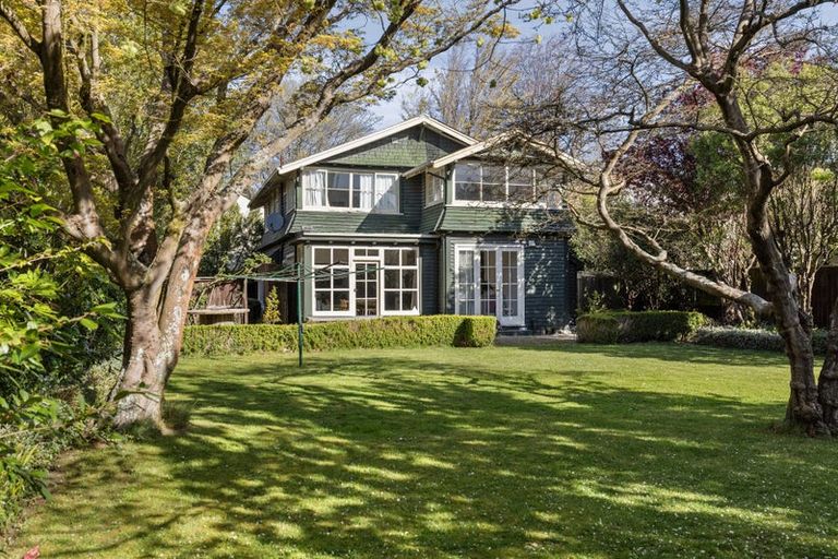 Photo of property in 55 Leinster Road, Merivale, Christchurch, 8014