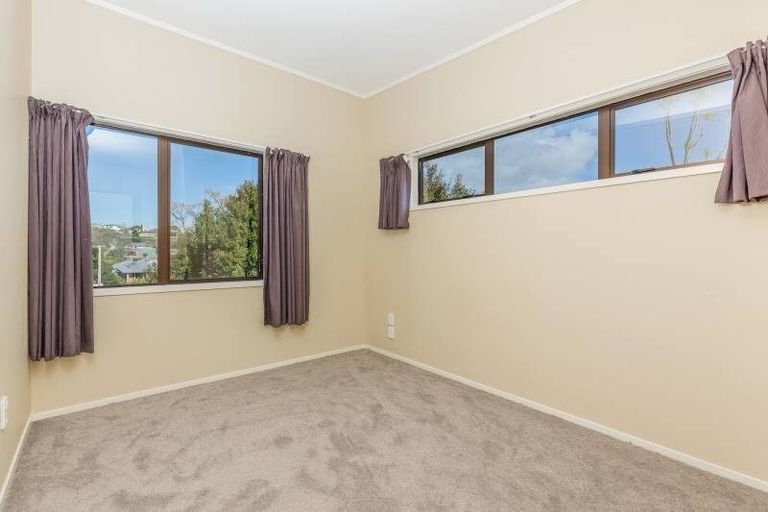 Photo of property in 28 Brandon Road, Manly, Whangaparaoa, 0930