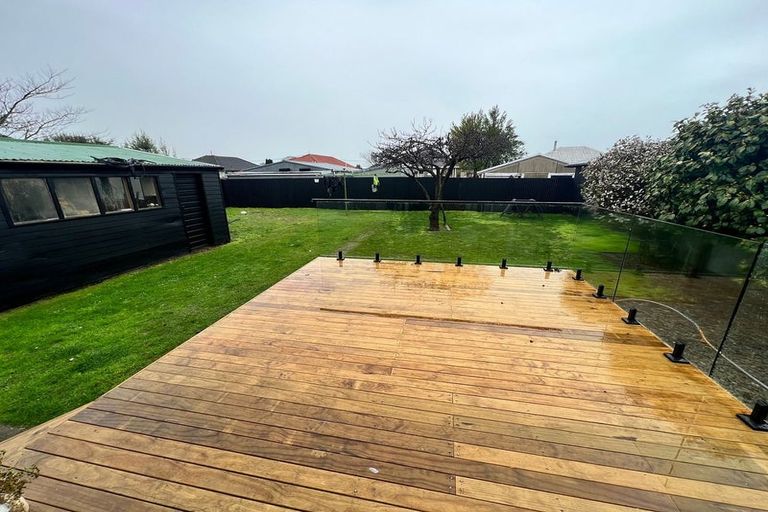 Photo of property in 42 Wimborne Crescent, Aranui, Christchurch, 8061