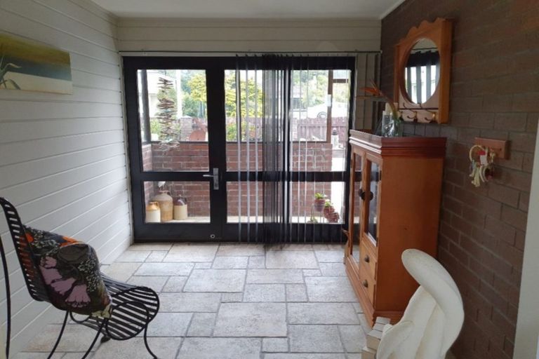 Photo of property in 112 Main South Road, Karoro, Greymouth, 7805