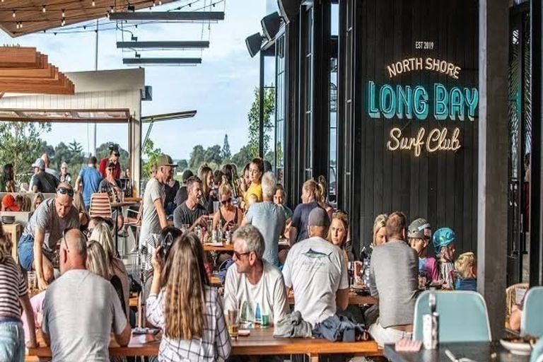 Photo of property in 38 Pennant Street, Long Bay, Auckland, 0630