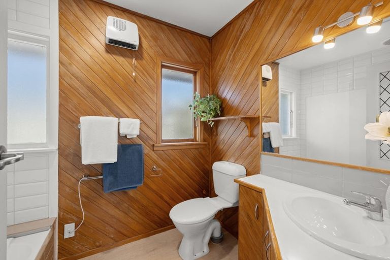 Photo of property in 27 Barclay Place, Burwood, Christchurch, 8061