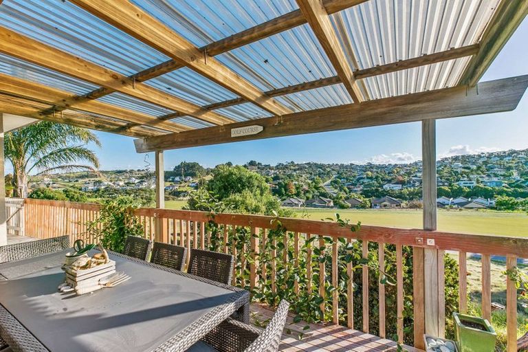 Photo of property in 238 Alec Craig Way, Gulf Harbour, Whangaparaoa, 0930