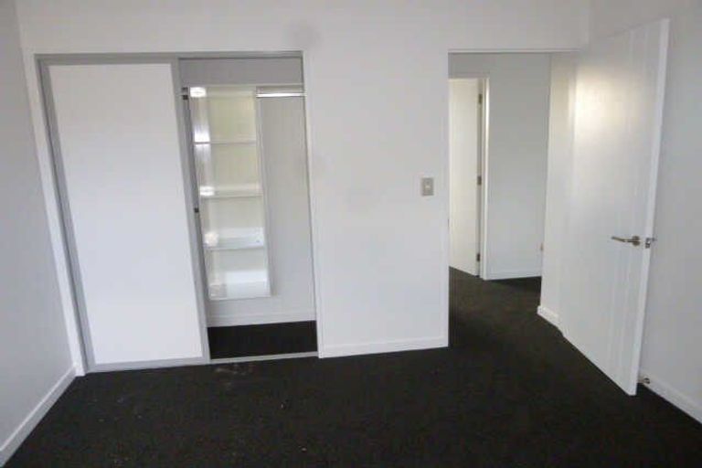 Photo of property in 2/40 Brockworth Place, Riccarton, Christchurch, 8011