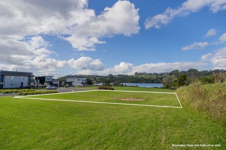 Photo of property in 26 Fred Harsant Drive, Cooks Beach, 3591