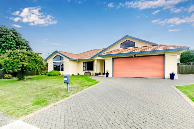 Photo of property in 87 Cedar Drive, Paraparaumu Beach, Paraparaumu, 5032