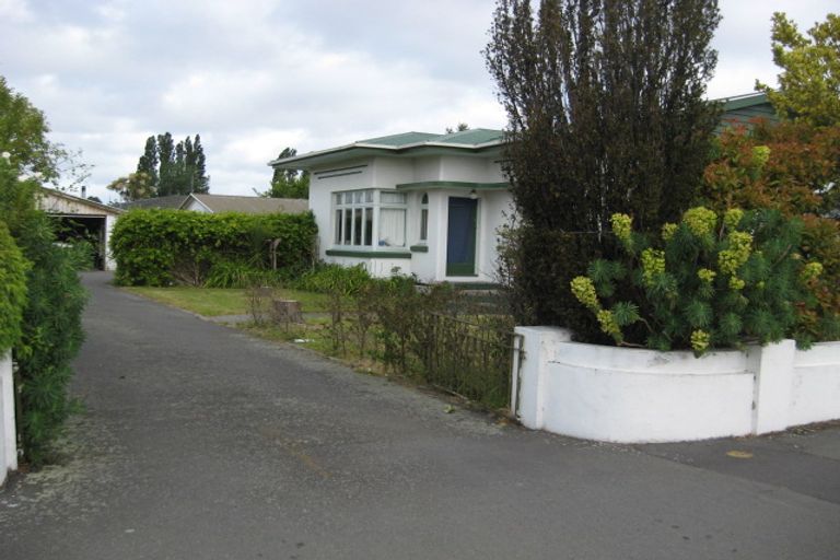 Photo of property in 2/72a Marshland Road, Shirley, Christchurch, 8061