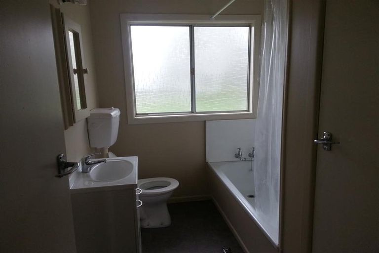 Photo of property in 1/4 Taupo Avenue, Mount Maunganui, 3116