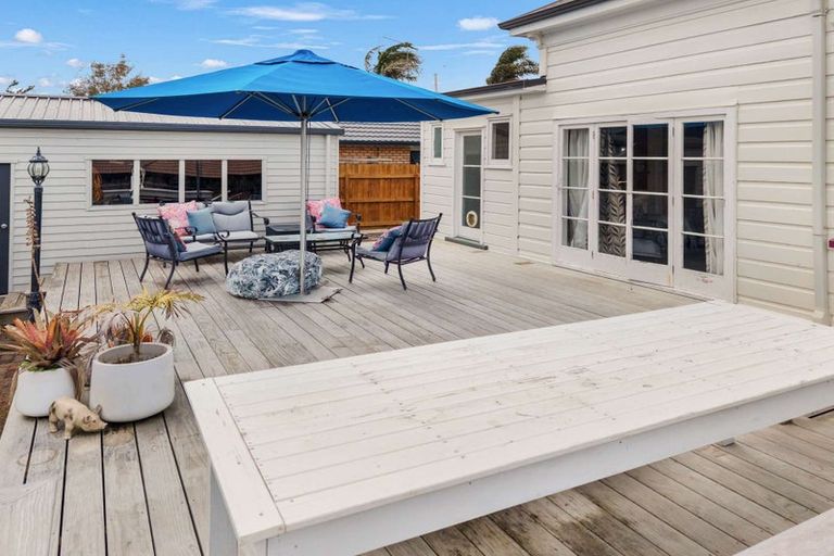 Photo of property in 163 Princes Street West, Pukekohe, 2120