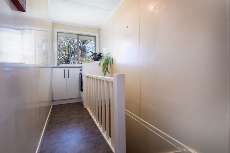 Photo of property in 15 Tainui Terrace, Inglewood, 4330