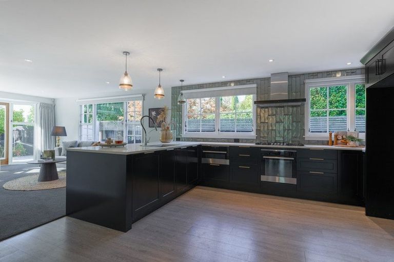 Photo of property in 96 Glandovey Road, Fendalton, Christchurch, 8052