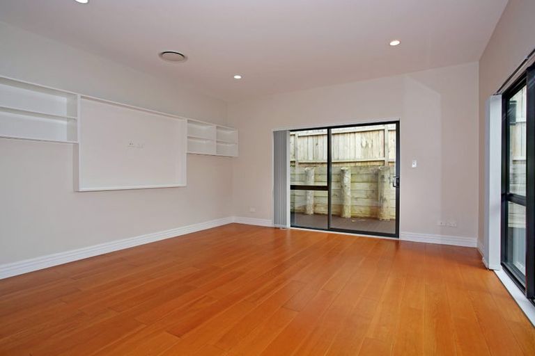 Photo of property in 21 Francesco Drive, Karaka, Papakura, 2113