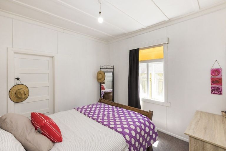 Photo of property in 58 Matipo Street, Takaro, Palmerston North, 4410