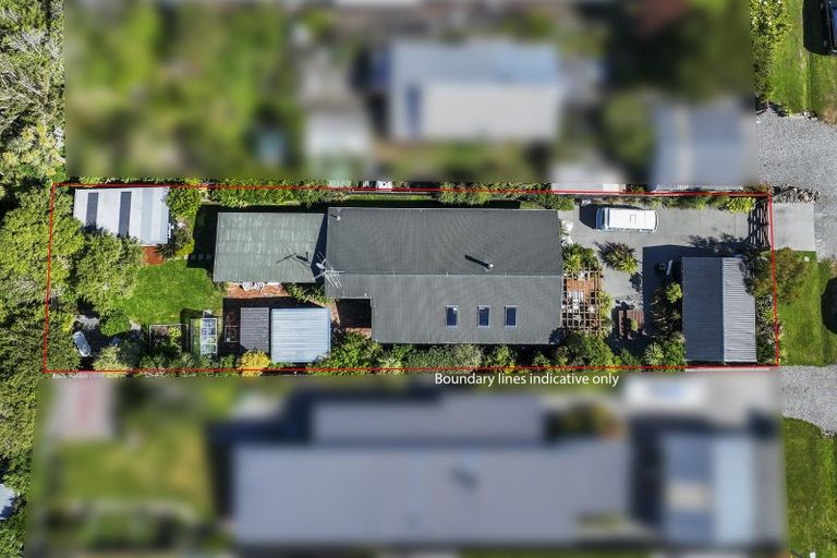 Photo of property in 11 Swindells Road, Waikuku Beach, 7473