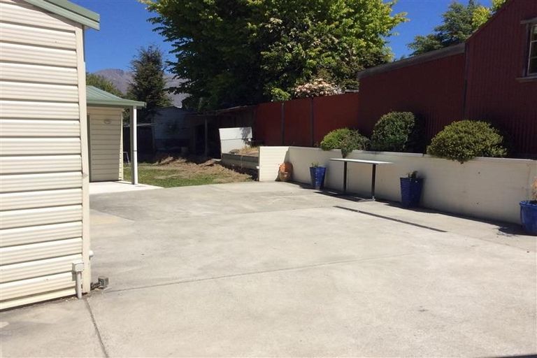 Photo of property in 16 Cornwall Street, Arrowtown, 9302