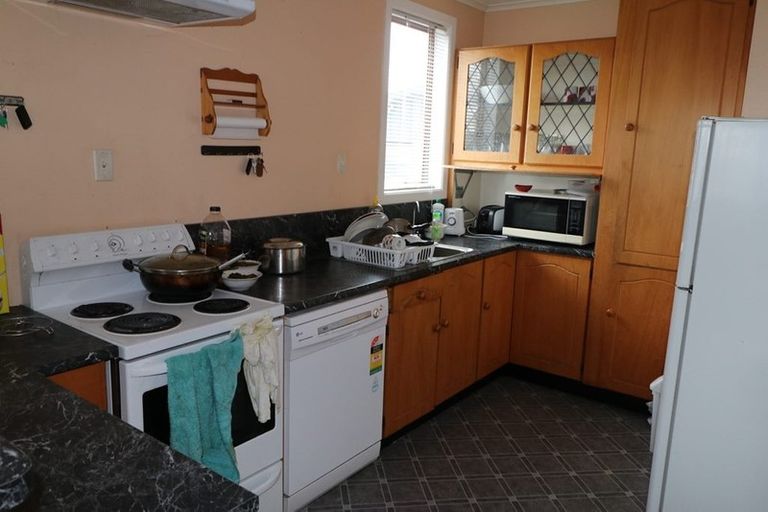 Photo of property in 95 Collins Road, Melville, Hamilton, 3206