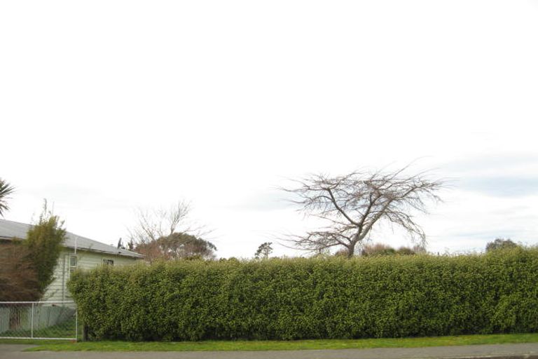 Photo of property in 122 Morton Street, Strathern, Invercargill, 9812