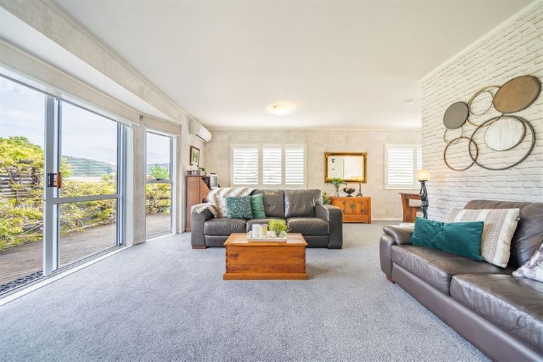 Photo of property in 89 Field Street, Silverstream, Upper Hutt, 5019