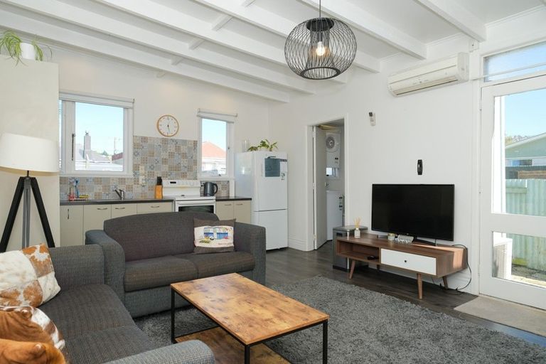 Photo of property in 17 Helena Street, Forbury, Dunedin, 9012