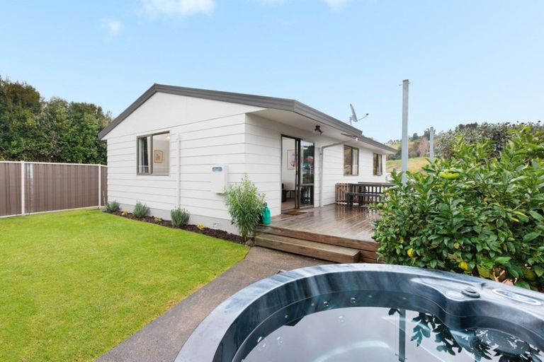 Photo of property in 99b Waitaha Road, Welcome Bay, Tauranga, 3112