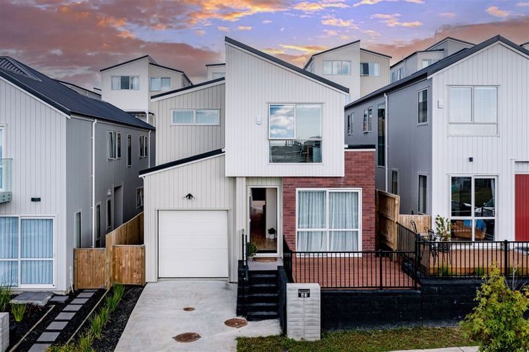 Photo of property in 41 Pohewa Road, Silverdale, 0932