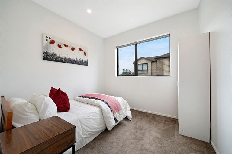 Photo of property in 74b Stamford Park Road, Mount Roskill, Auckland, 1041