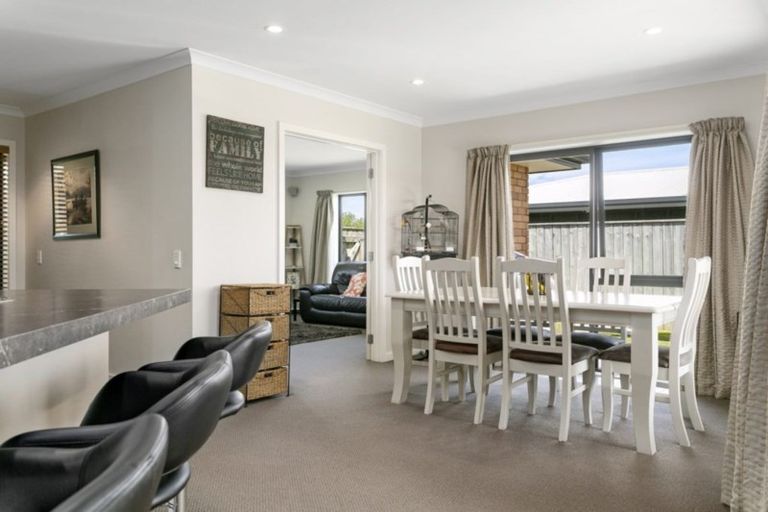 Photo of property in 8 Brompton Close, Richmond Heights, Taupo, 3330