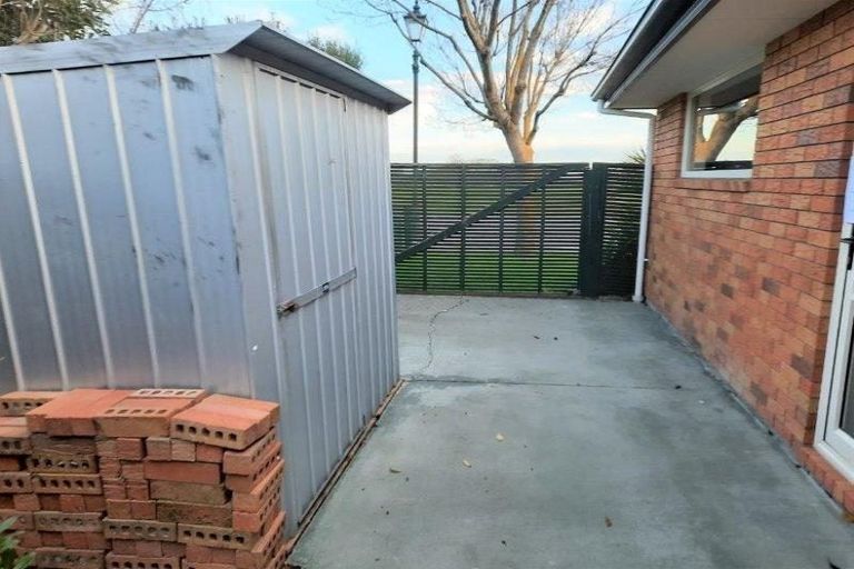 Photo of property in 122 South Belt, Rangiora, 7400