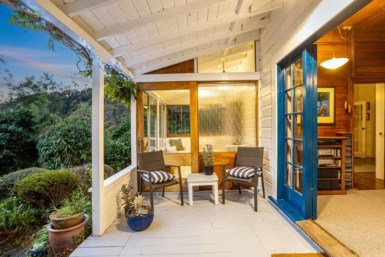 Photo of property in 3 Huia Road, Days Bay, Lower Hutt, 5013