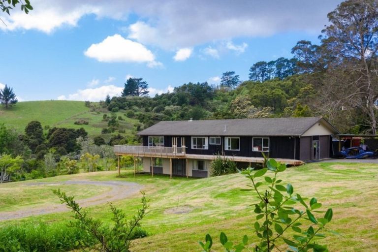 Photo of property in 50 Coulter Road, Swanson, Auckland, 0614