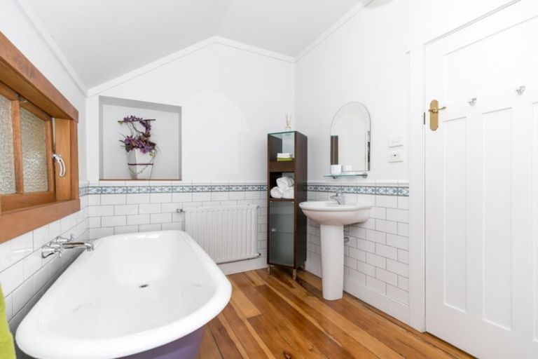 Photo of property in 39 Myrtle Street, Hamilton East, Hamilton, 3216