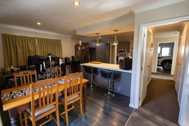 Photo of property in 13b Hinton Road, Taradale, Napier, 4112