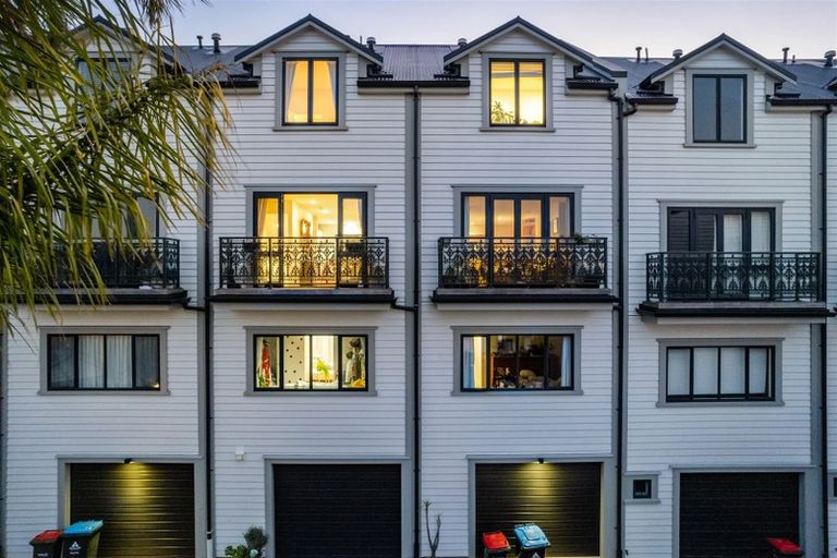 Photo of property in 7/386 Richmond Road, Grey Lynn, Auckland, 1021