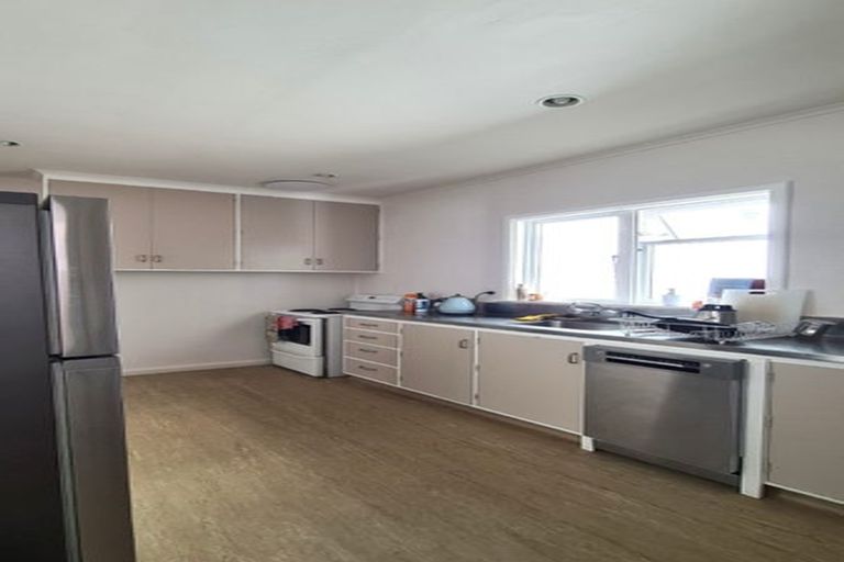 Photo of property in 122 Grafton Road, Roseneath, Wellington, 6011