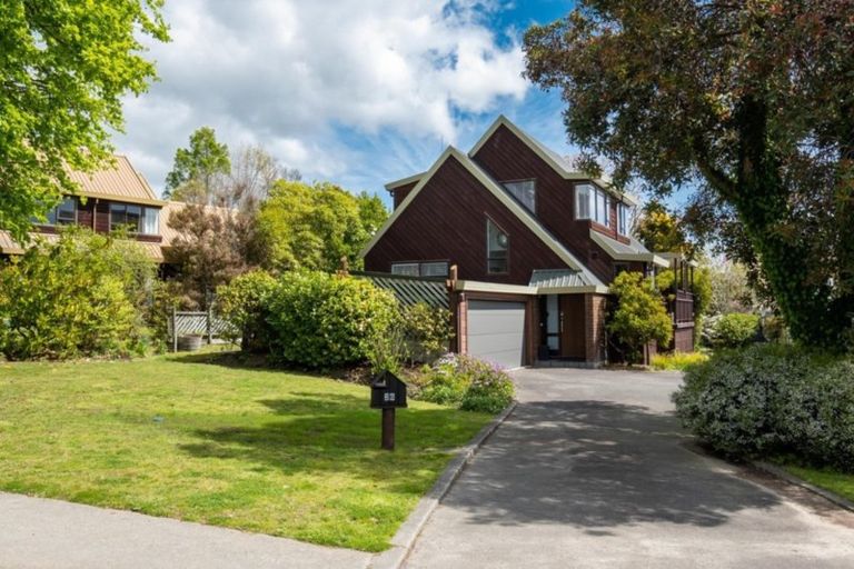 Photo of property in 26 Durham Drive, Havelock North, 4130