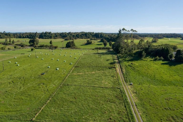 Photo of property in 1091 Oturoa Road, Hamurana, Rotorua, 3072