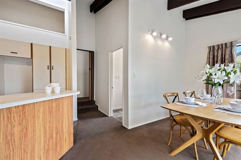 Photo of property in 2/32 Patterson Terrace, Halswell, Christchurch, 8025