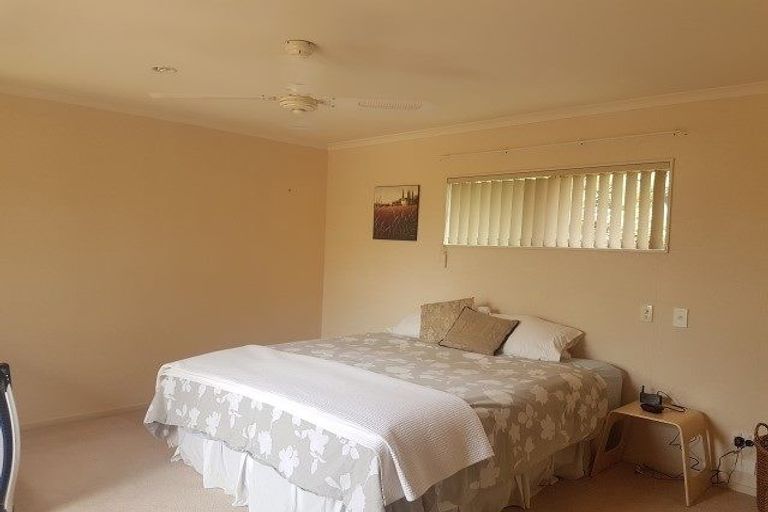 Photo of property in 43 Santa Monica Drive, Papamoa Beach, Papamoa, 3118