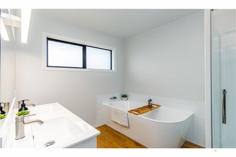 Photo of property in 66c Dobson Street, Gleniti, Timaru, 7910