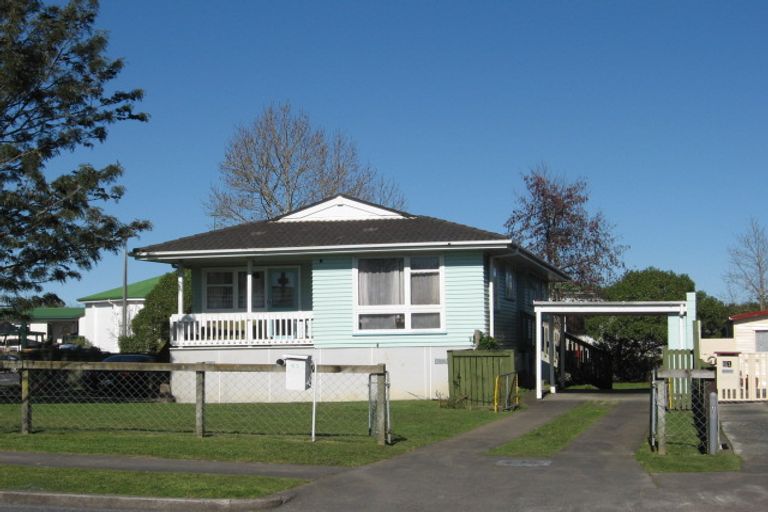 Photo of property in 63 Eastburn Street, Papakura, 2110