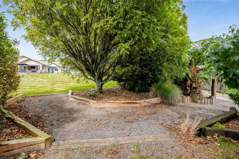 Photo of property in 318 Rugby Road, Tariki, Inglewood, 4388