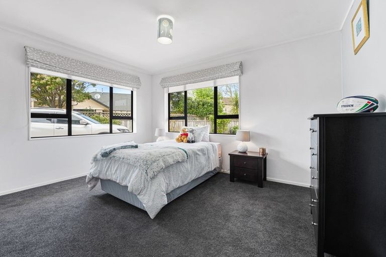 Photo of property in 21a Kinross Drive, Merrilands, New Plymouth, 4312