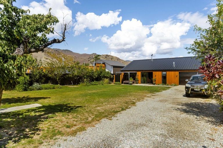 Photo of property in 14 Ortive Street, Cromwell, 9310