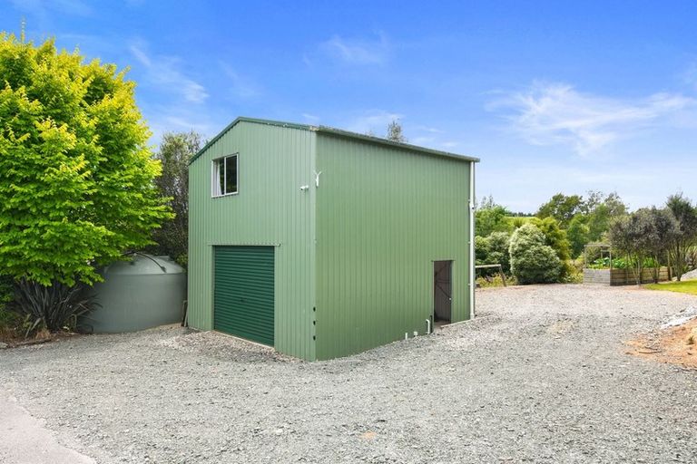 Photo of property in 10 Hewetson Road, Upper Moutere, 7175