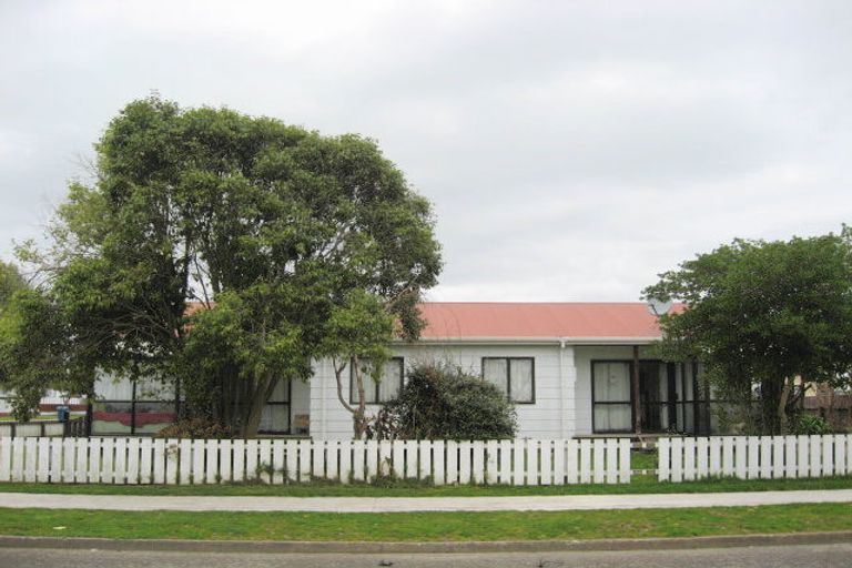 Photo of property in 24 Princes Street, Levin, 5510