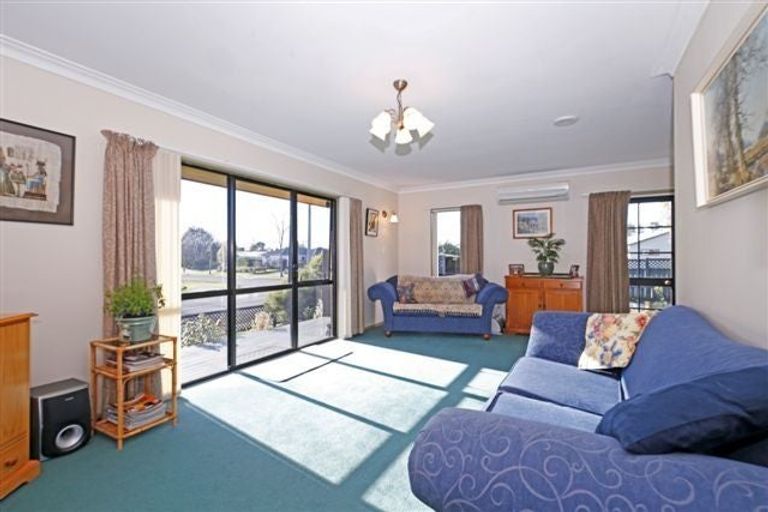 Photo of property in 1 Cromwell Drive, Fitzroy, Hamilton, 3206