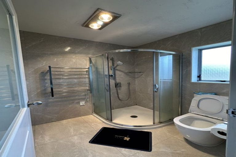 Photo of property in 2/55 Clydesdale Avenue, Somerville, Auckland, 2014